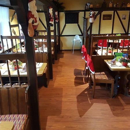 Hotel-Restaurant Zum Knurrhahn Voslapp Exteriör bild
