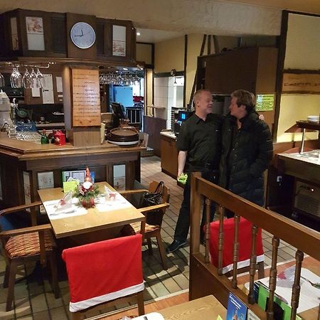 Hotel-Restaurant Zum Knurrhahn Voslapp Exteriör bild