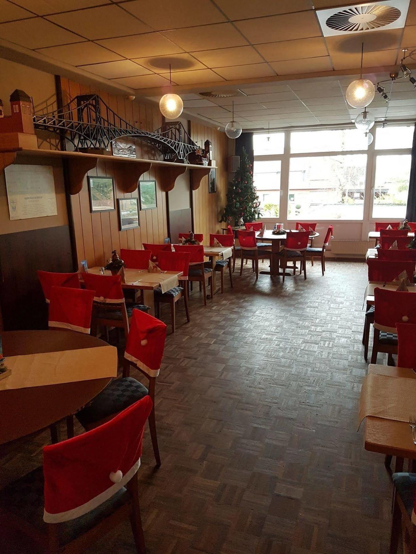 Hotel-Restaurant Zum Knurrhahn Voslapp Exteriör bild